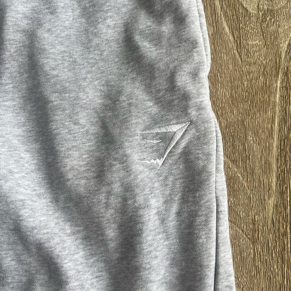 Gymshark Men’s Crest Joggers - Picture 2 of 4